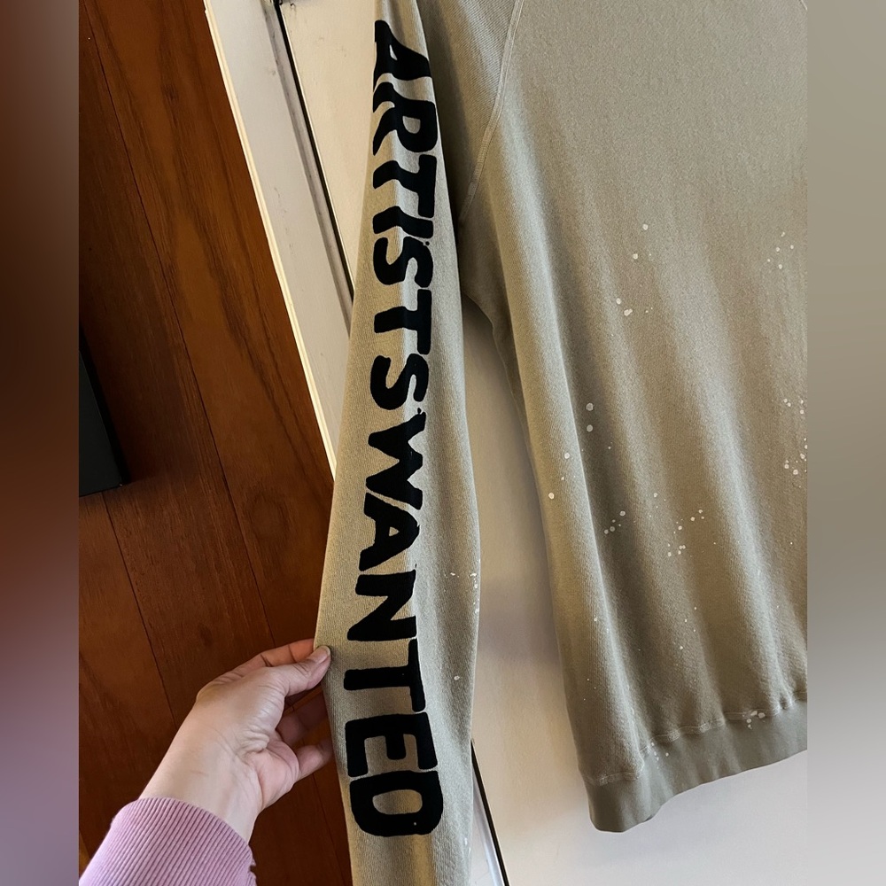Free City Artists Wanted Tan Bleached Sweatshirt Hockney Strike Raglan - Picture 3 of 5